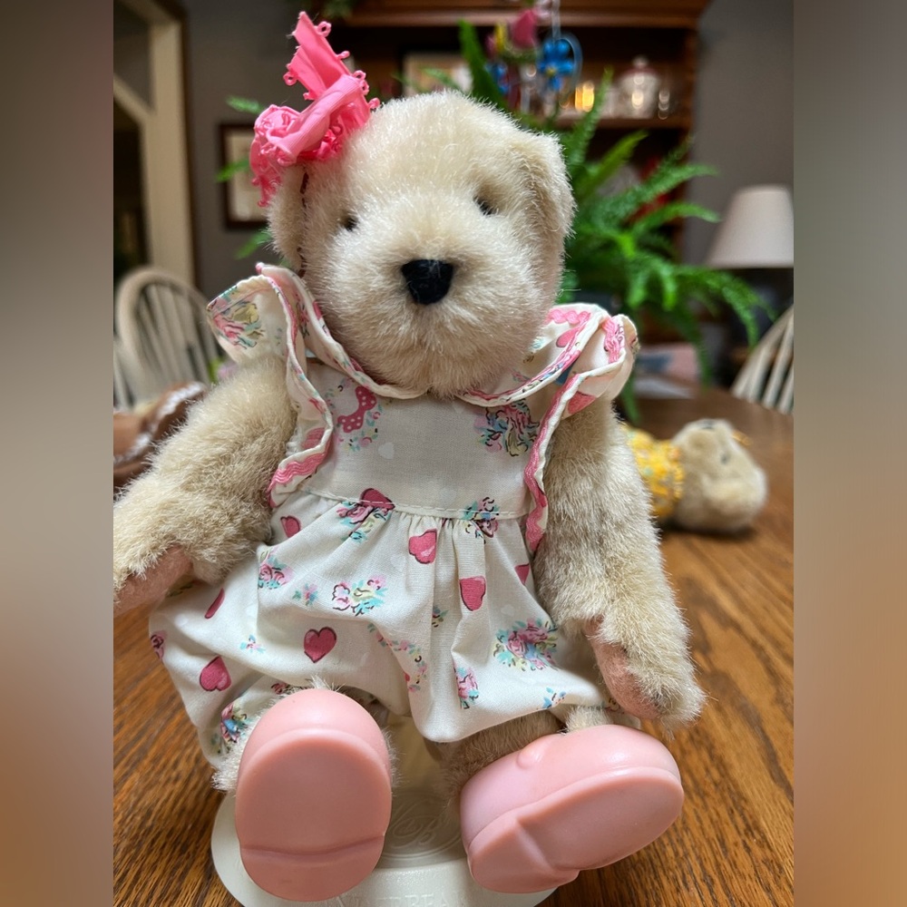 Valentines Muffy Vanderbear
